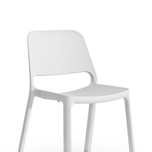 Vielseitiger Outdoor-Stapelstuhl